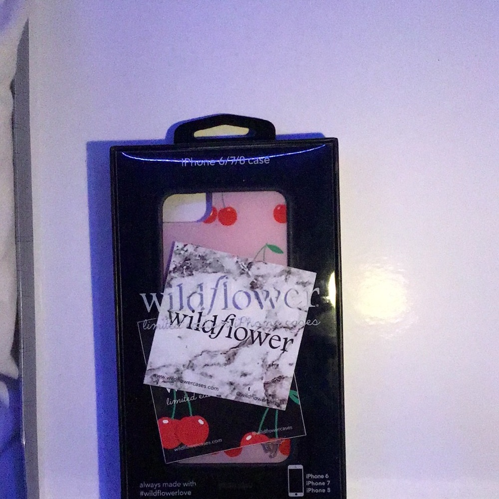 Pink Cherry🍒 Wildflower Case for a iPhone 6/7/8